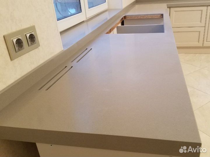 Столешница для кухни Hi-Macs Sand 190х60