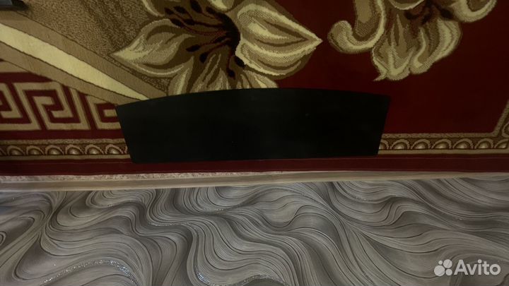 Стеклянная тумба тв