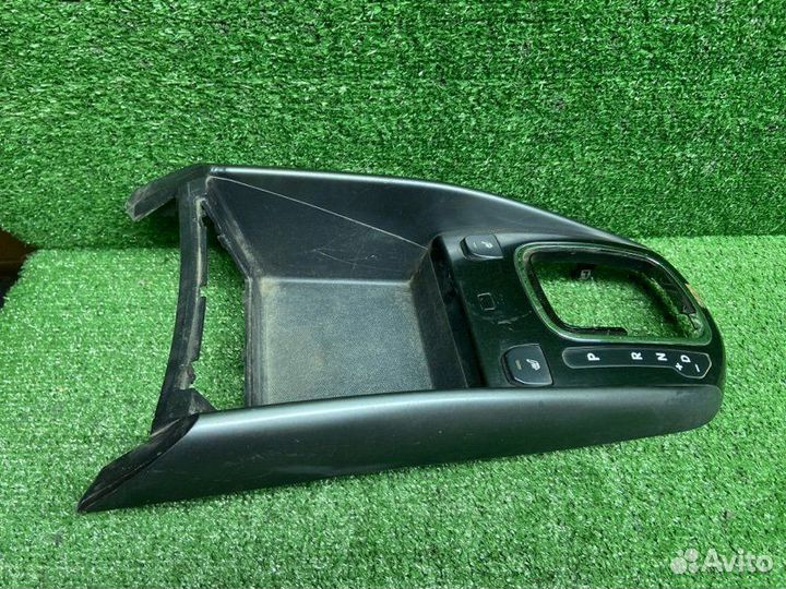 Накладка консоли центральной Kia Cerato 2