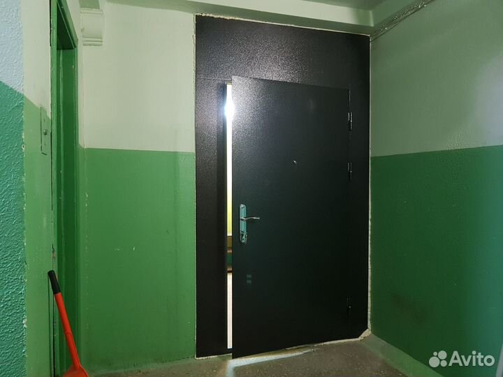 Продам Стальные Двери-перегородки Вх248см,Шх138 см