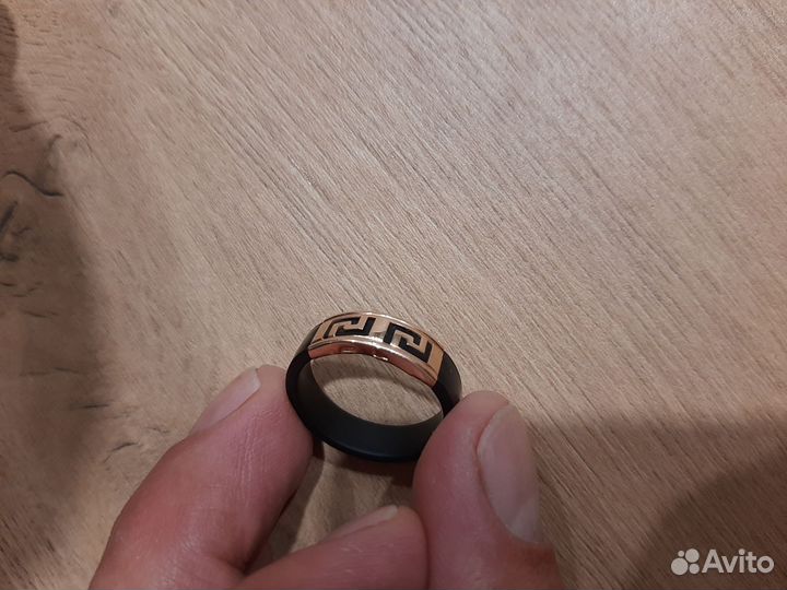 Кольцо золотое