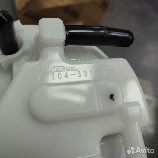 Топливный насос Toyota Camry V70 в сборе