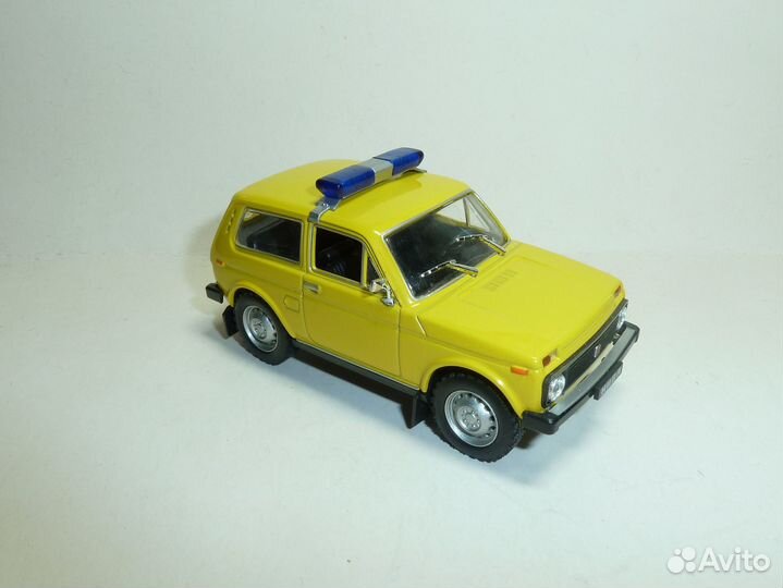 1/43 СГУ Элина Патриот (мигалка)