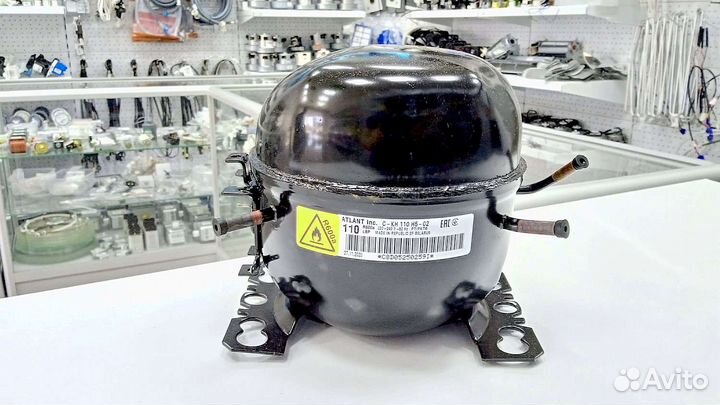Компрессор холодильника Атлант скн 110 R-600 128w