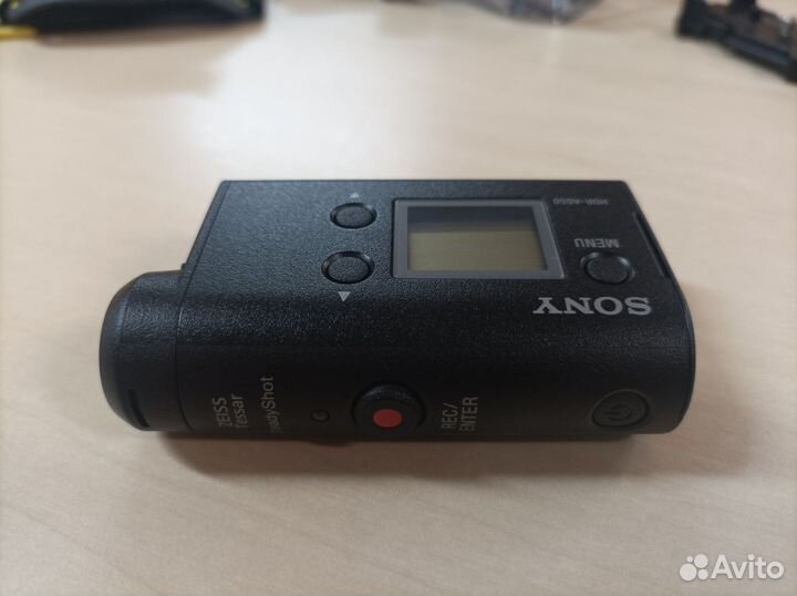 Sony hdr as50 + 64гб + акб + крепление