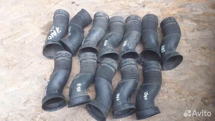 Патрубок воздушного фильтра Opel Astra H 2004-2014