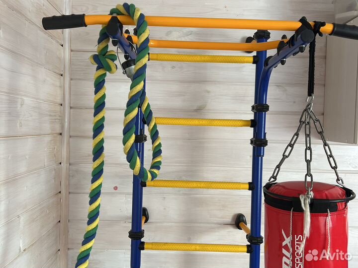 Детская шведская стенка