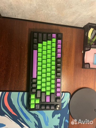 Игровая кастомная клавиатура собственного дизайна