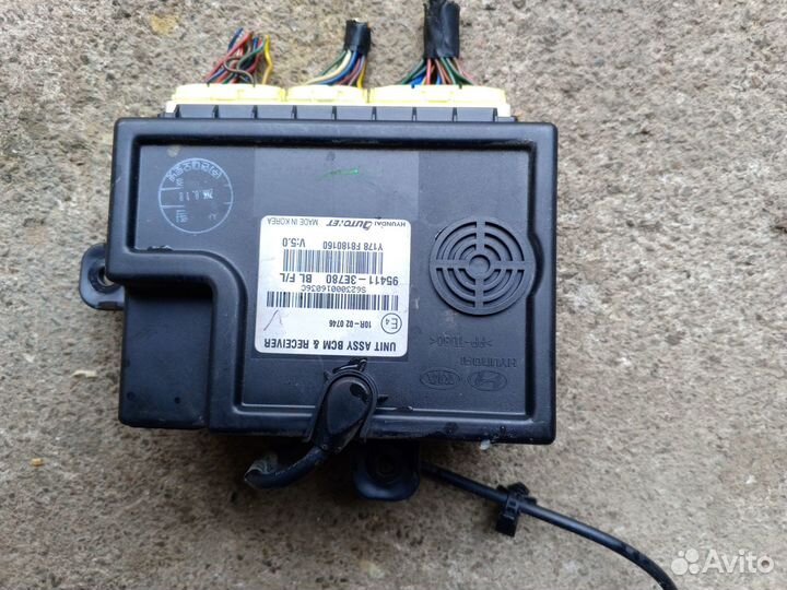 Блок комфорта на Киа Соренто 2007г