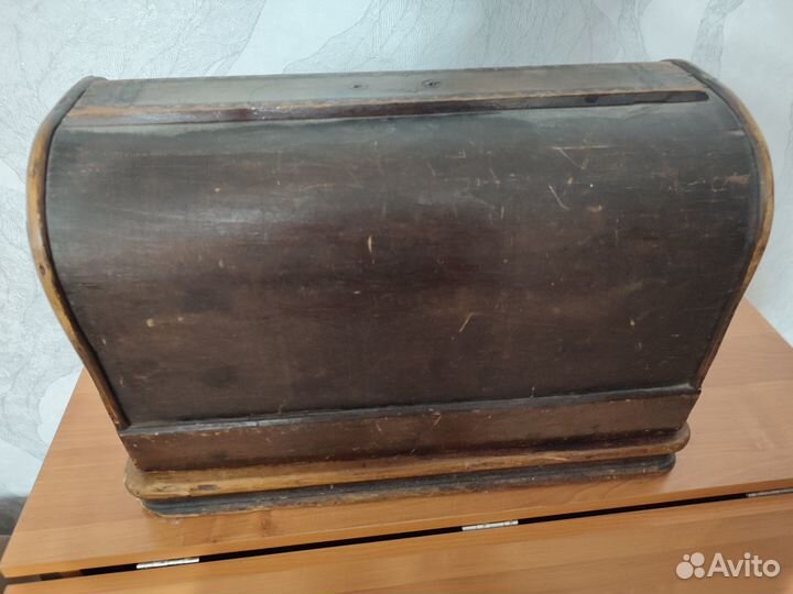 Швейная машинка