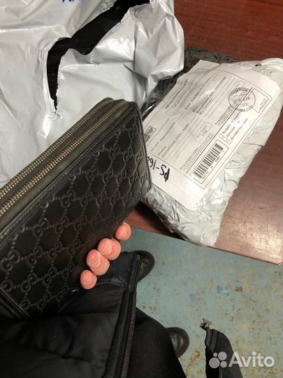 Пормоне Gucci