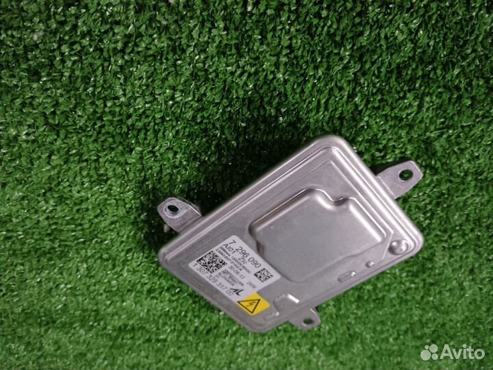 Блок розжига ксенона Bmw 3- 63127296090 F30