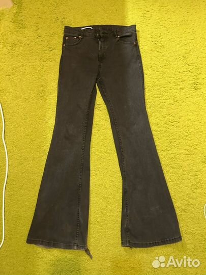 Джинсы Bershka High Rise Flare opium type