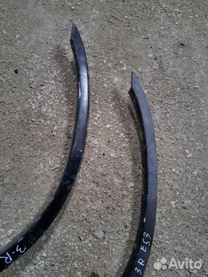 Накладка крыла задний правый BMW E53