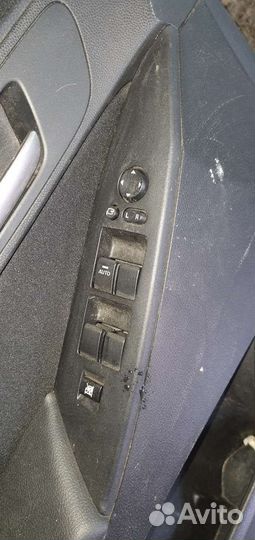Мазда 3BL кнопки стеклоподъемников