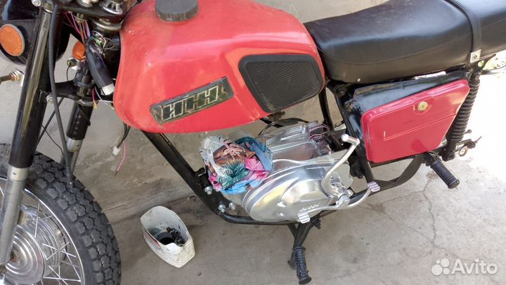 Мотоцикл иж планета 5