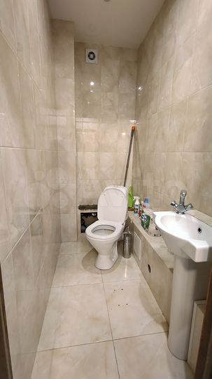 2-к. квартира, 75 м², 8/9 эт.