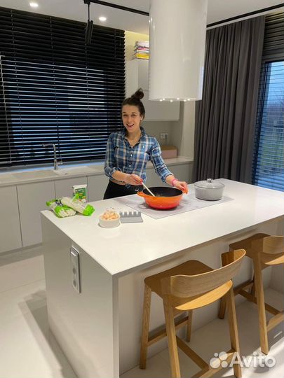 Столешница из искусственного камня (акрил, кварц)