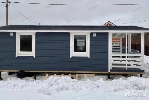 Бытовка мини домик 7х4м с террасой