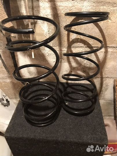 Пружины задние субару форест1997