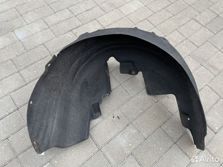 Подкрылок (локер) задний VW Passat B8