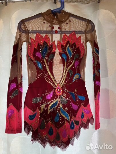 Костюм для художественной гимнастике