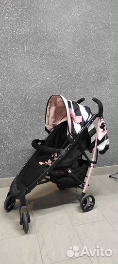 Коляска для девочки
