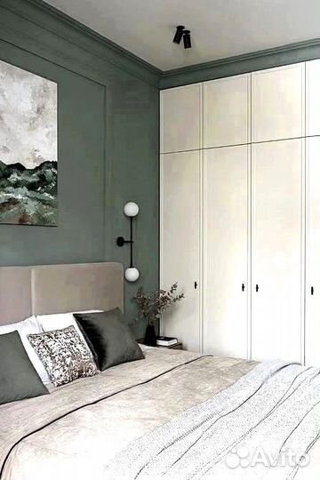 Встроенные шкафы в классическом стиле под заказ