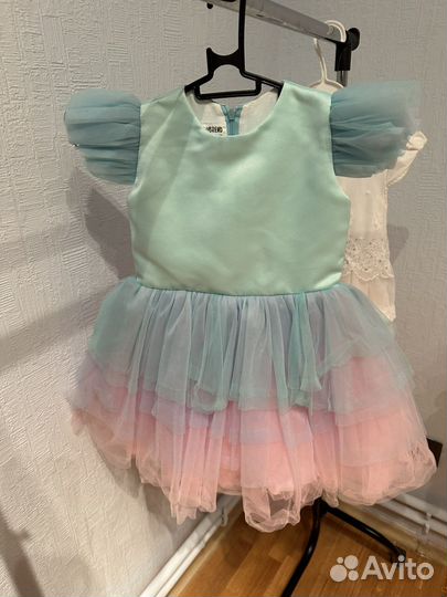 Платье на девочку праздничное 110