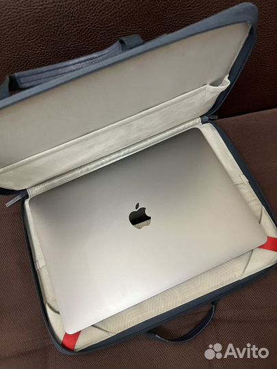 Macbook air 13 2020 m1