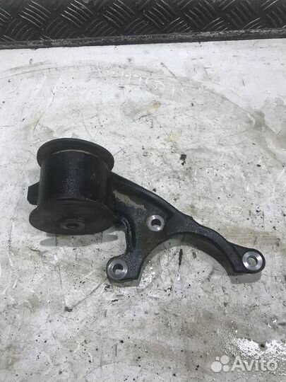 Опора переднего редуктора Suzuki Grand Vitara
