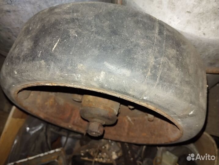 Опорное колесо