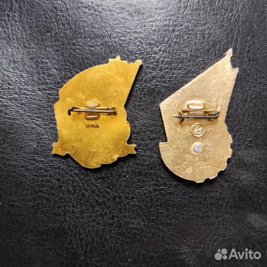 Знаки Отличник и Ударник Минсвязи СССР