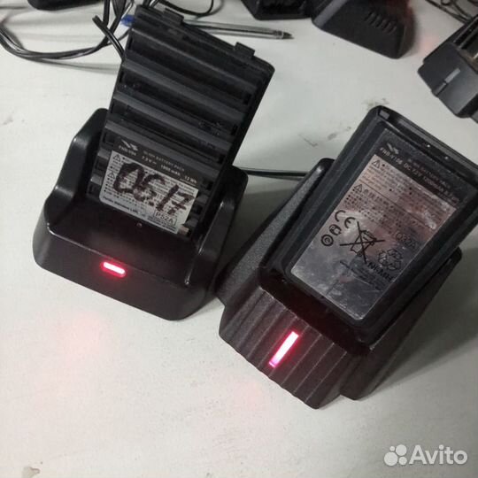 Зарядное устройство на vertex ; yaesu; kenwood