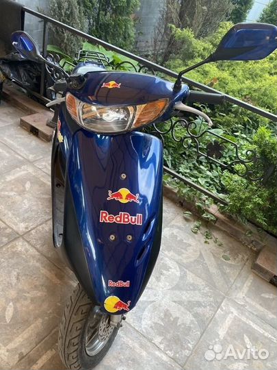 Dio Скутер Omaks