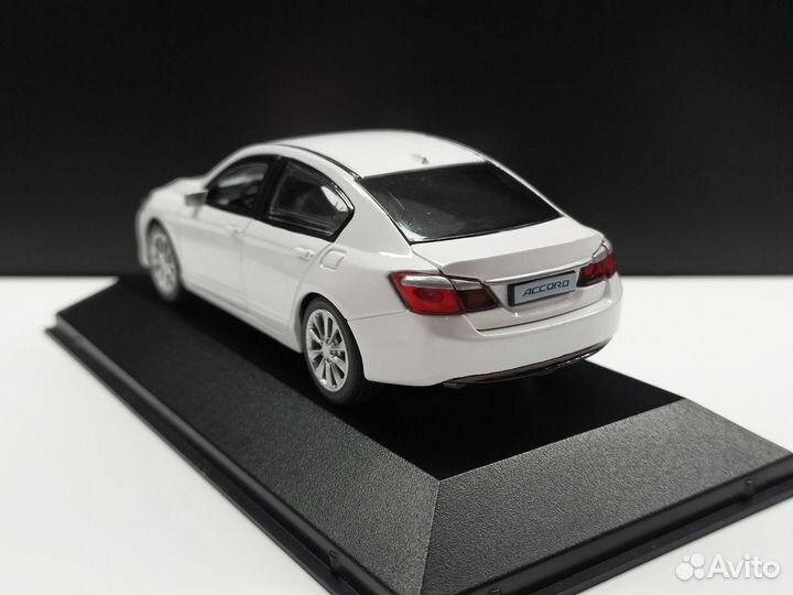 1:38 Honda Accord 9G White