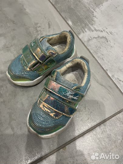 Кроссовки детские 21 размер