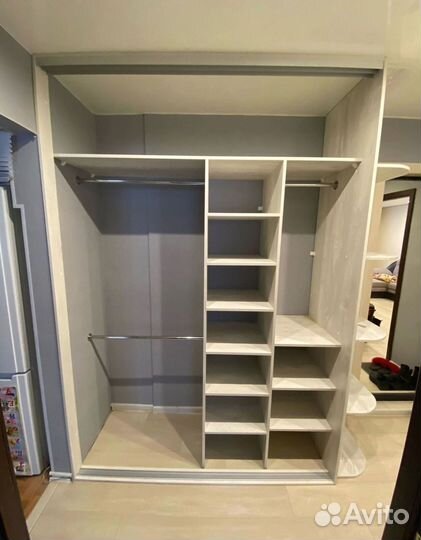 Угловой шкаф все включено