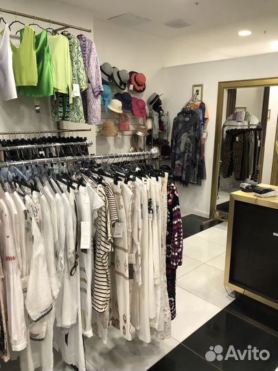 Продам готовый бизнес, магазин одежды