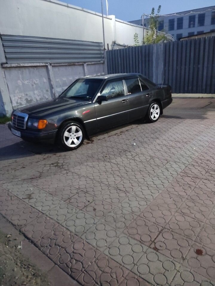 Mercedes-Benz W124: фото владельца