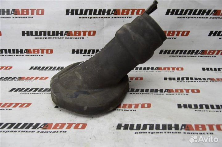 Кожух рулевой колонки Toyota Avensis 2 1.8 2005