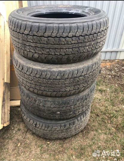 Dunlop Dignos D-01 285/60 R18