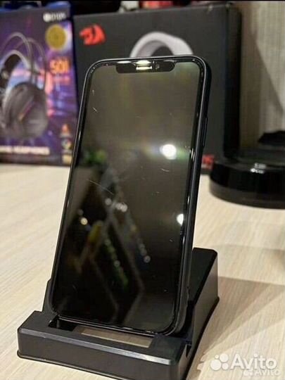 iPhone X, 64 ГБ