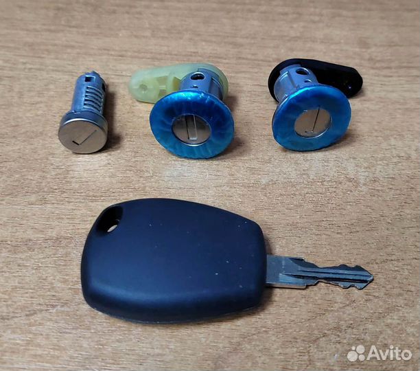 Комплект личинок logan (двери, багажник)