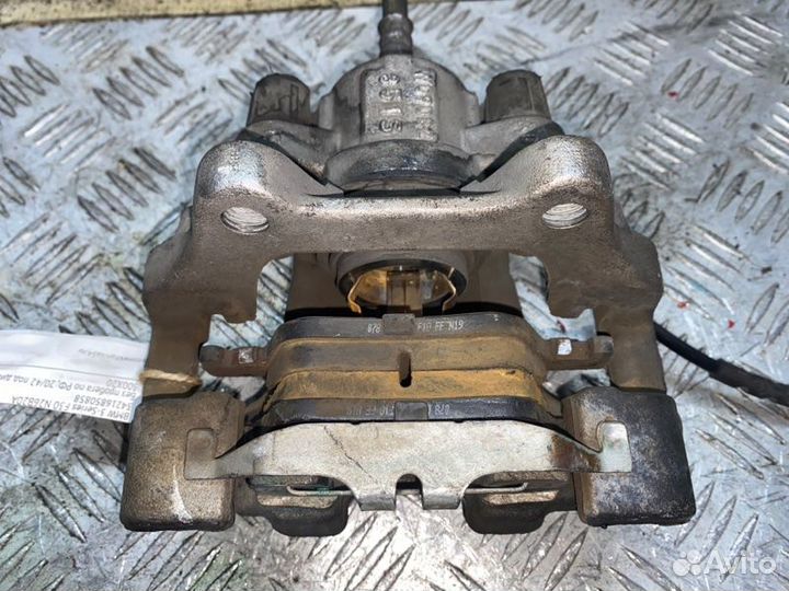 Суппорт тормозной задний правый Bmw 3-Series F30