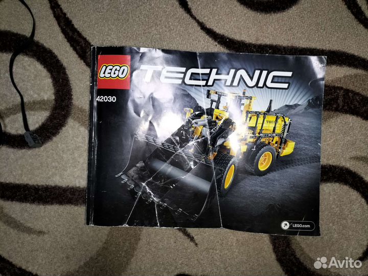 Lego Technic Экскаватор с передним ковшом