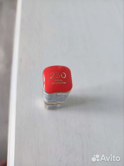 Увлажняющая помада Колор Риш, Л'Ореаль