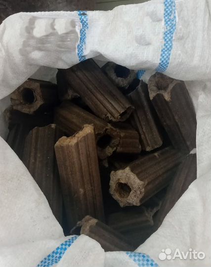 Лом топливные брикеты Пини Кей Pini Kay