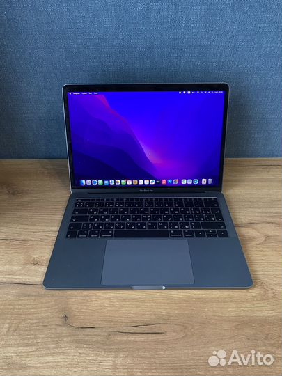 Apple MacBook Pro 13 2017, i5/ 8Gb/ 128 Gb