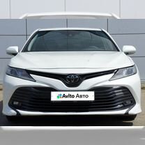 Toyota Camry 2.5 AT, 2019, 168 000 км, с пробегом, цена 2 590 000 руб.